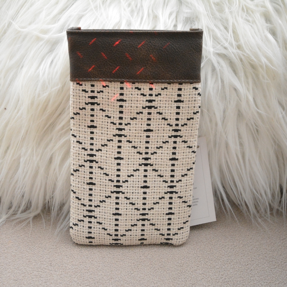 Thirty-One Gifts Moroccan Weave Pinch Top Eyeglass Case